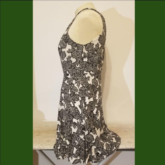 Express Black and White Halter Fit and Flare Dress - Picture 2 of 4